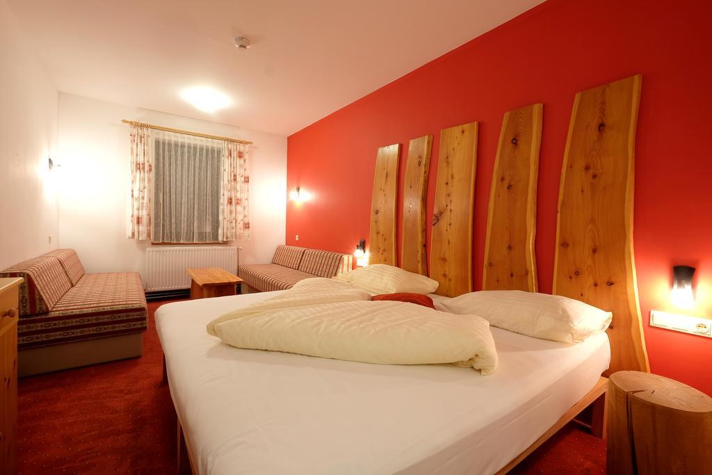 Alpenhotel Marcius Sonnenalpe Nassfeld Habitación foto